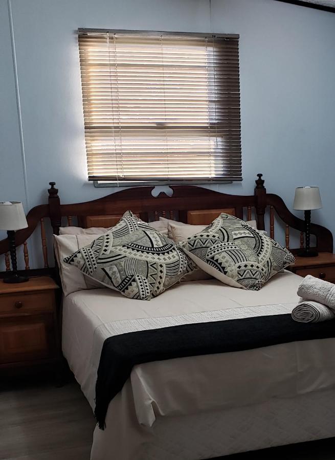 Nadine'S Self-Catering Accommodation Stormsrivier Exterior foto